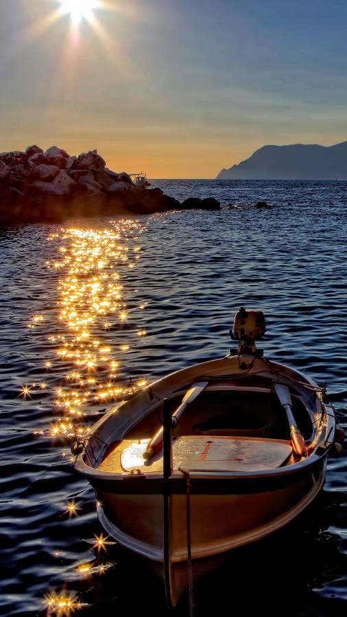 Brown Boat Floating Wallpaper