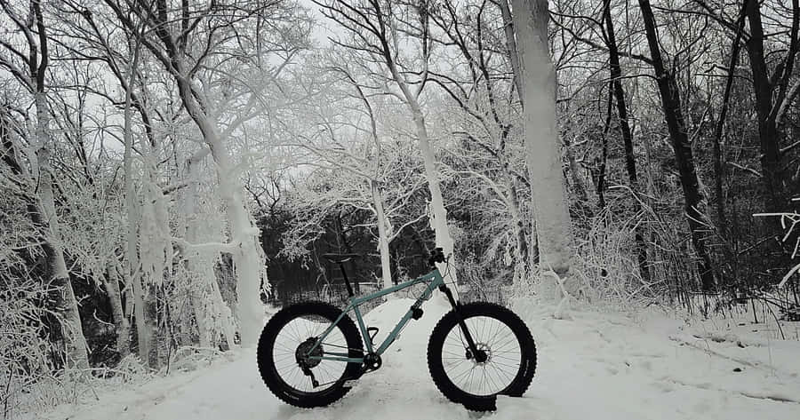 Buttermint Green Surly Ice Cream Truck Wallpaper