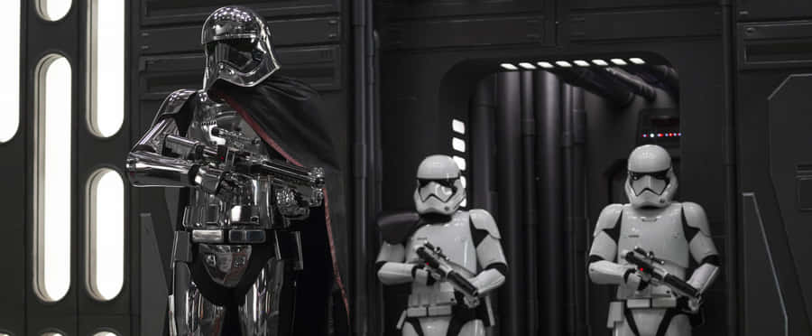 Captain Phasma Commanding The Starkiller Base Wallpaper
