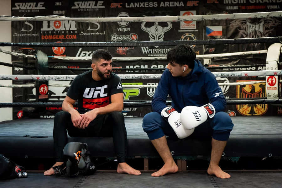 Caption: Amir Albazi At Ufc Ring. Wallpaper
