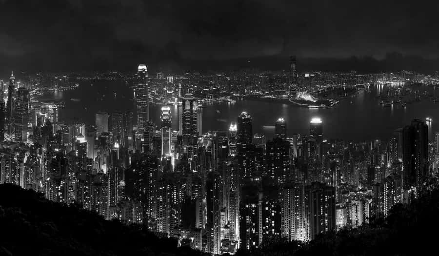 Captivating Black And White Cityscape Wallpaper
