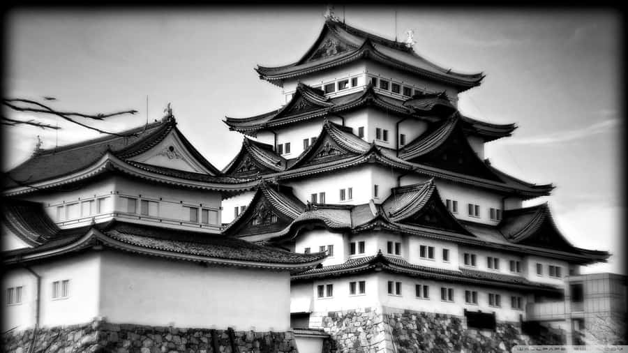 Captivating Contrast: Japan Unseen In Black And White Wallpaper