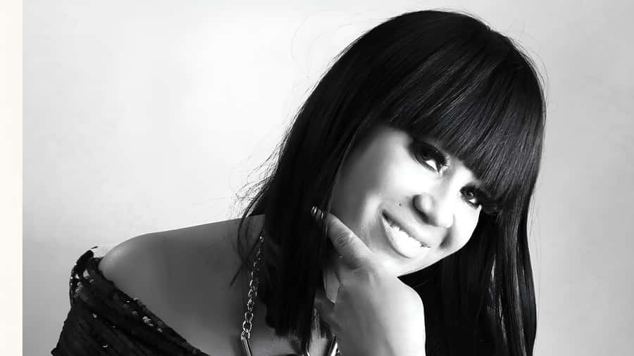 Cece Peniston Classic Portrait Wallpaper