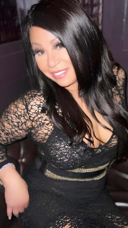 Cece Peniston Glamorous Look Wallpaper