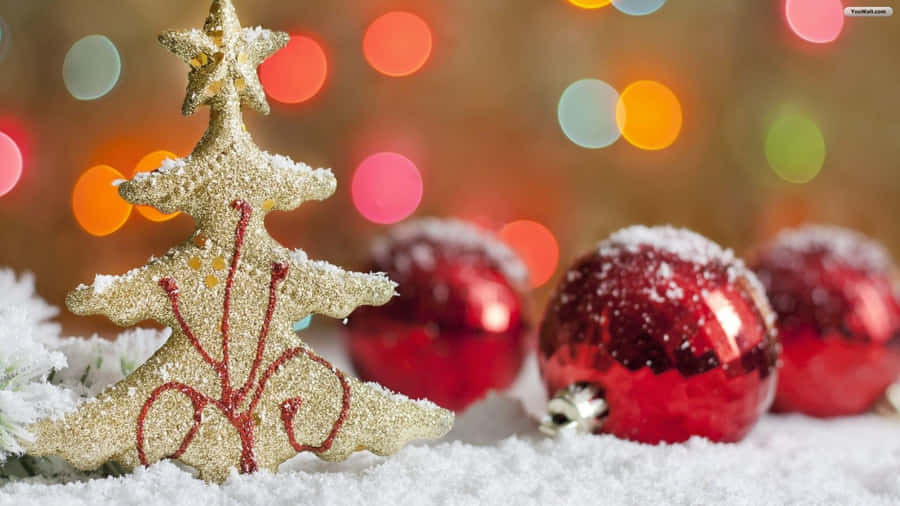 Celebrate Christmas With A Festive Ornament Wallpaper