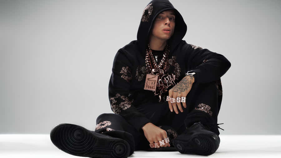 Central Cee Urban Style Wallpaper