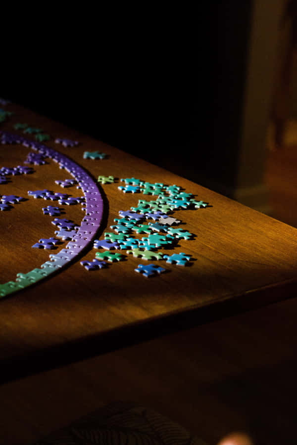 Challenge Your Mind With Intriguing Puzzle Games Wallpaper