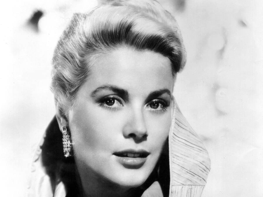 Charming Grace Kelly Wallpaper
