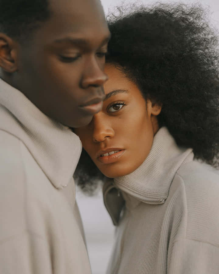 Chic Minimalist Fashion Aesthetic Wallpaper