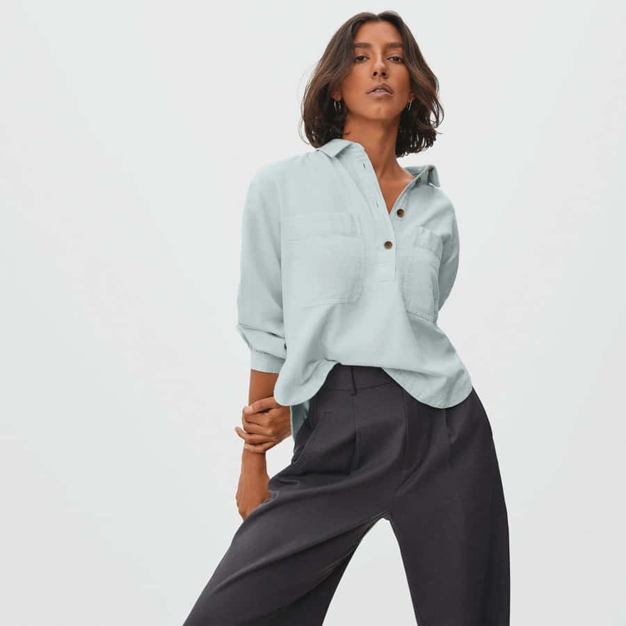 Chic Minimalist Style Wallpaper