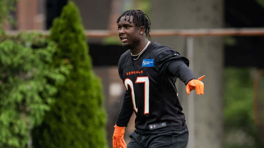 Cincinnati Bengals Player Training Session Wallpaper