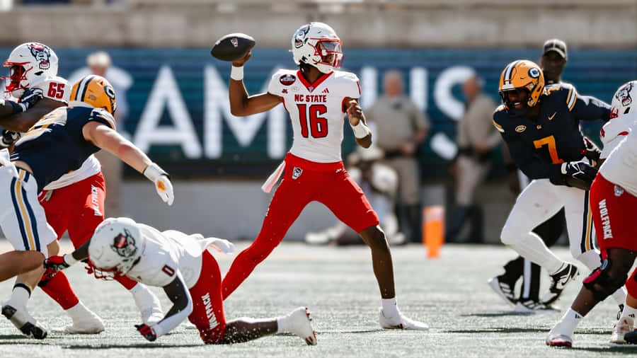 Cj Bailey Football Action Wallpaper