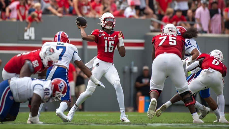 Cj Bailey Football Action Wallpaper