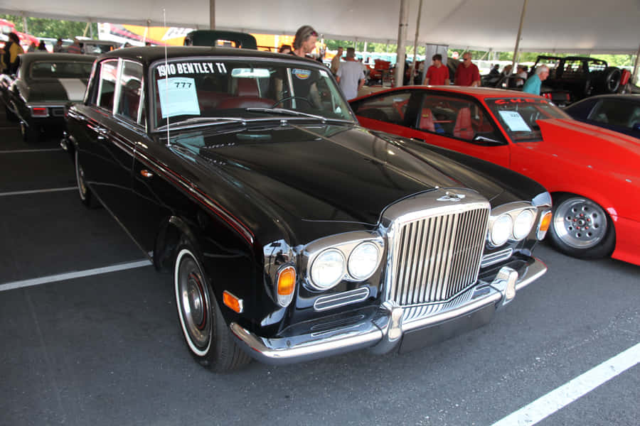 Classic Elegance - The Bentley T1 Wallpaper