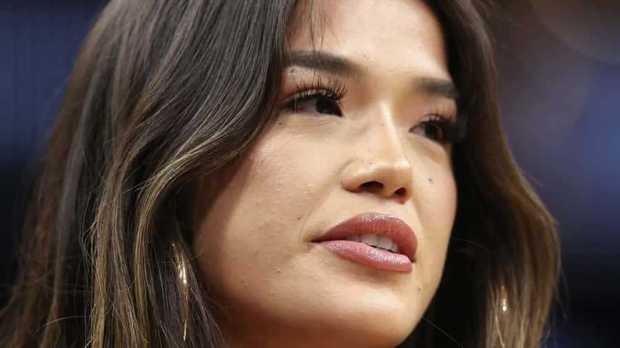 Close Up Portraitofa Woman Wallpaper