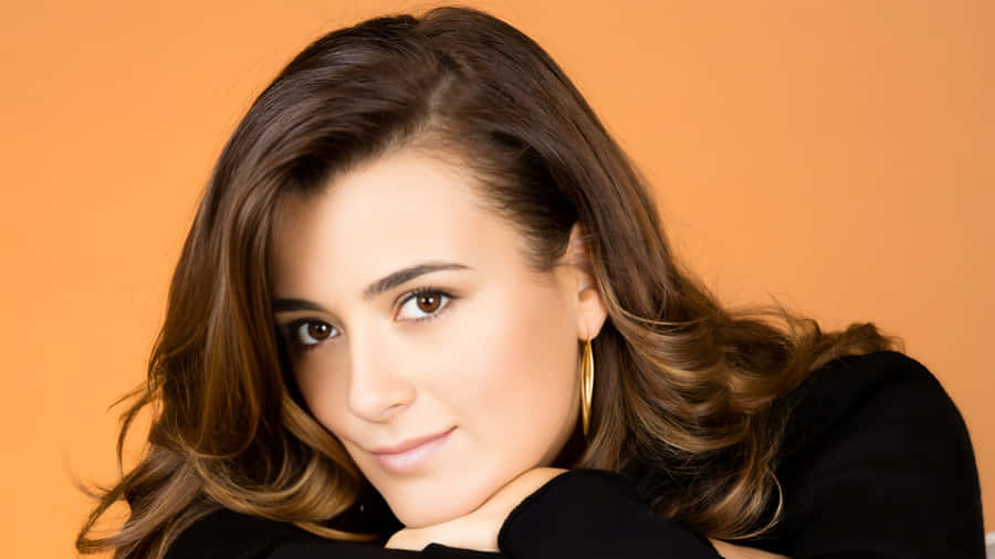 Cote De Pablo Portrait Wallpaper