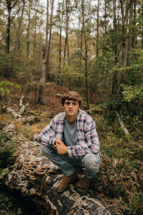 Country Style Portraitin Woods Wallpaper