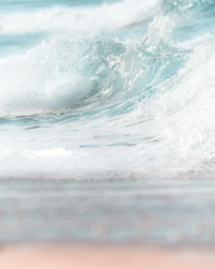 Crashing Wave Close Up Beach Scene Wallpaper