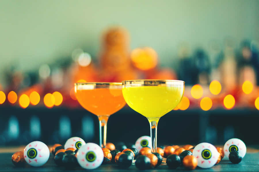 Create A Spooktacular Time With These Deliciously Chilling Cocktails Wallpaper