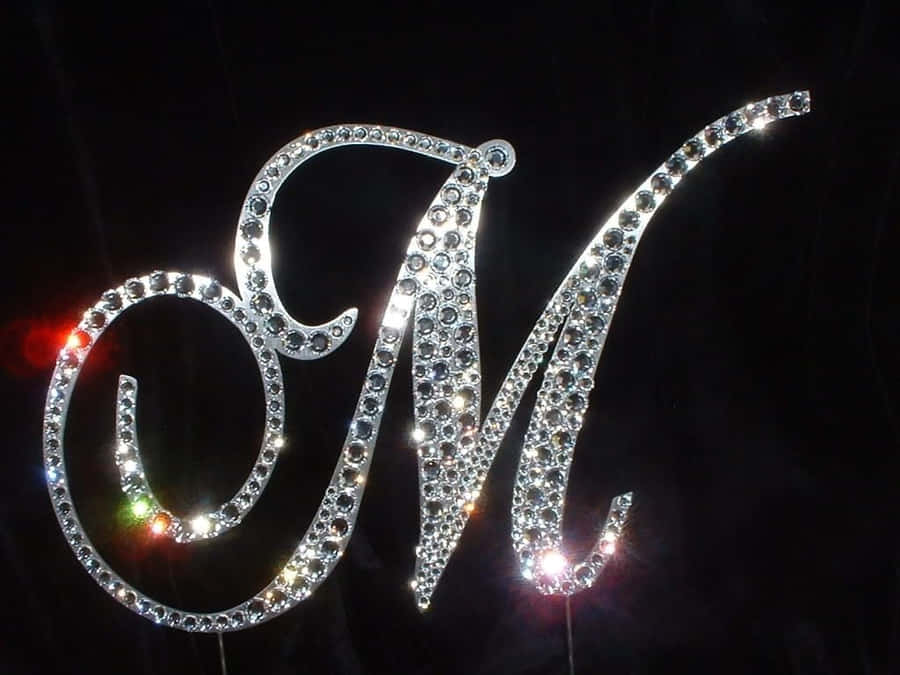 Cute Diamond M Wallpaper