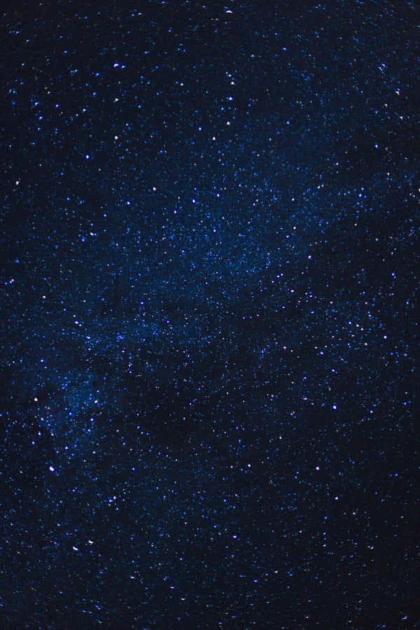 Da Vinci Once Said, “the Sky Is The Least Tangible Of All Ourcquaintances” - And Here, We Get To Appreciate It In All Its Starry Glory. Wallpaper