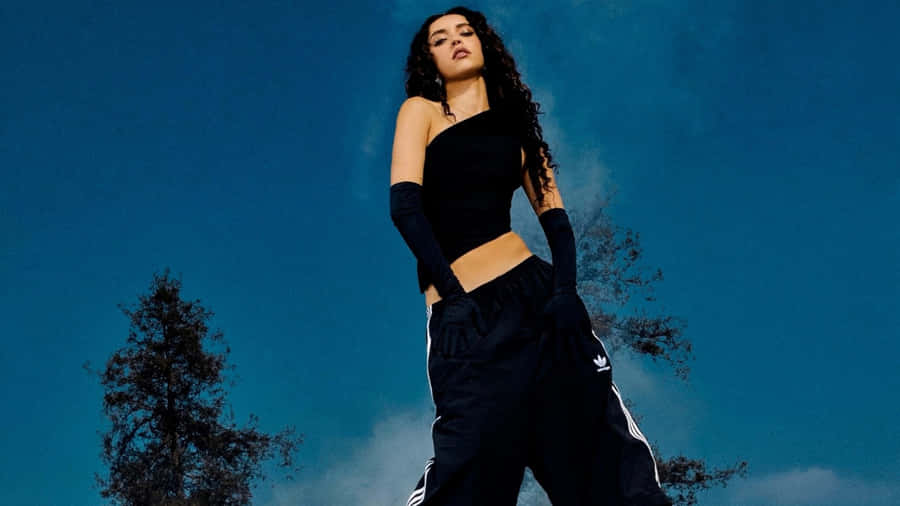 Daniela Katseye Fashion Style Wallpaper