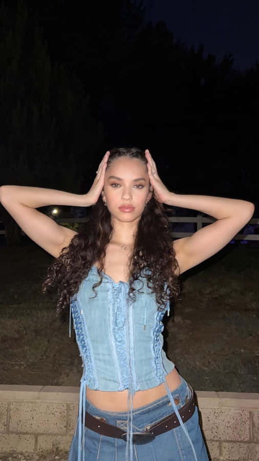 Daniela Katseye Night Style Wallpaper