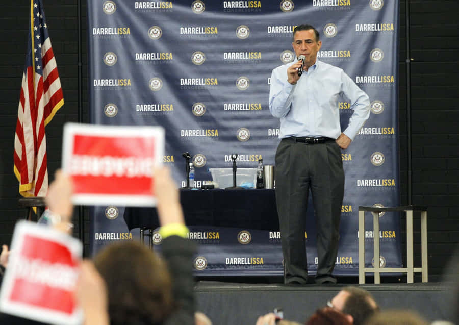 Darrell Issa Faces Crowd Wallpaper