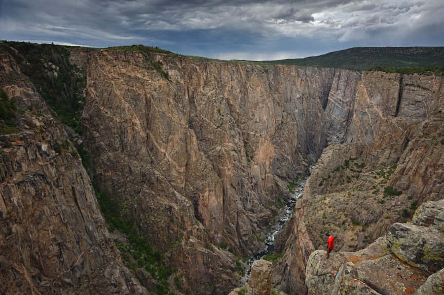 Deep In The Gorgeous Black Canyon Wallpaper