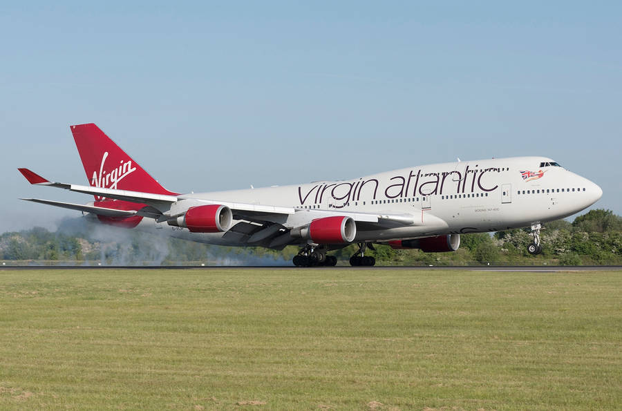 Departure Of Virgin Atlantic Aviation Wallpaper