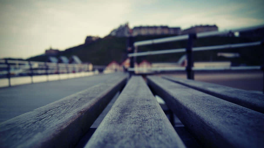 Depth Effect On Wooden Bench Wallpaper