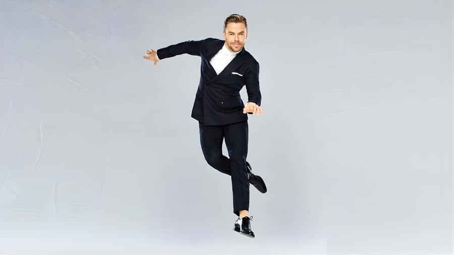 Derek Hough Dance Performance Wallpaper