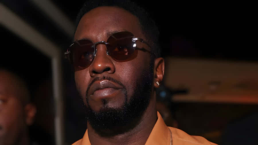 Diddy Stylish Night Out Wallpaper