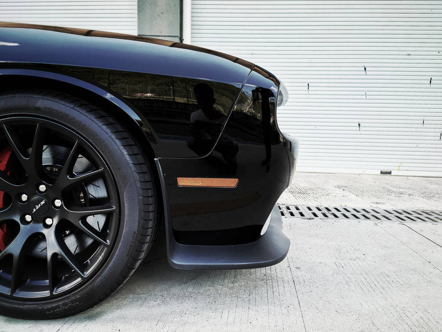 Dodge Challenger Side Skirt Wallpaper