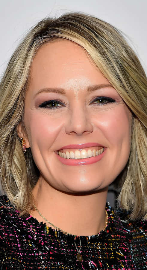 Dylan Dreyer Smiling Close Up Wallpaper