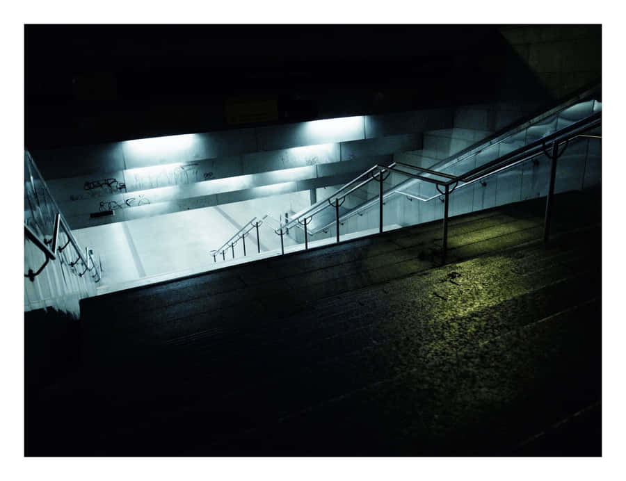 Eerie Abandoned Tunnel In Darkness Wallpaper