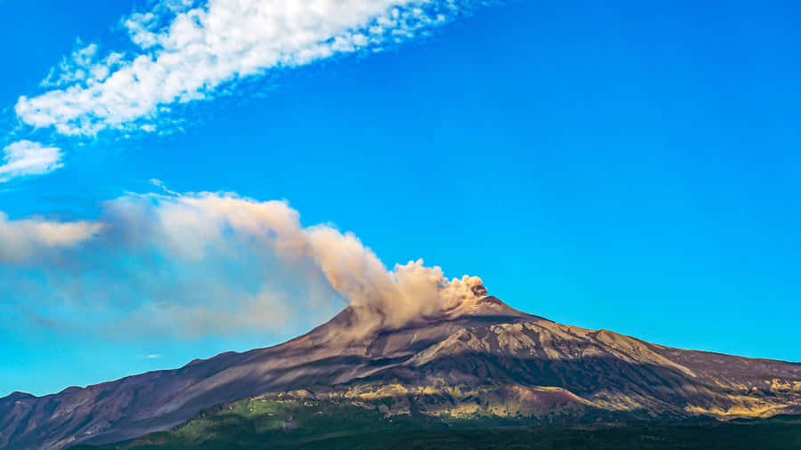 Effusive Eruption At Mount Etna Wallpaper