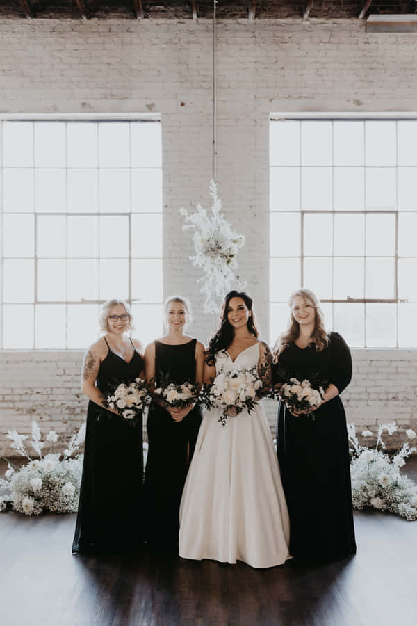 Elegant Black And White Wedding Ceremony Wallpaper