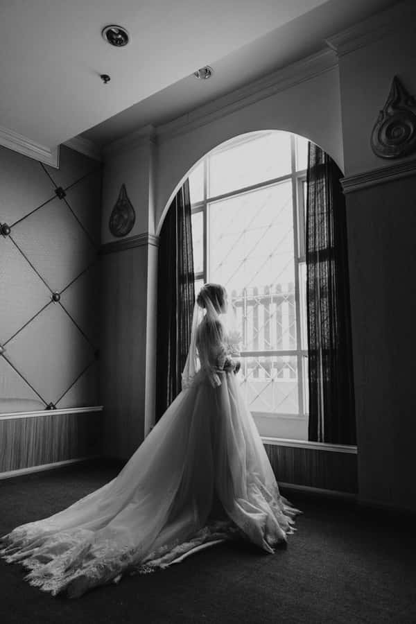 Elegant Black And White Wedding Wallpaper
