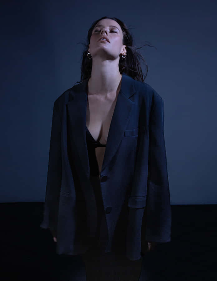 Elegant Noir Portrait Wallpaper