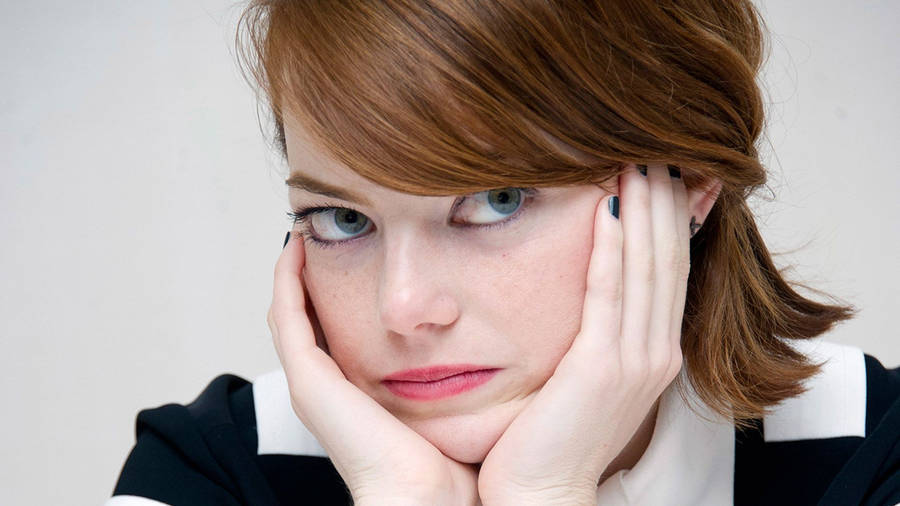 Emma Stone Looks Bored Wallpaper