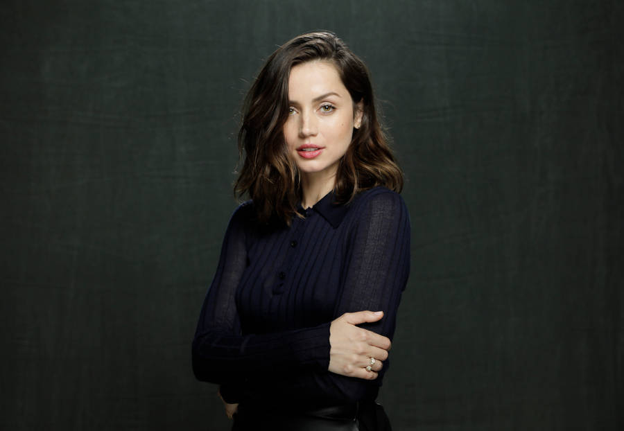 Enchanting Ana De Armas, The Cuban Actress Wallpaper