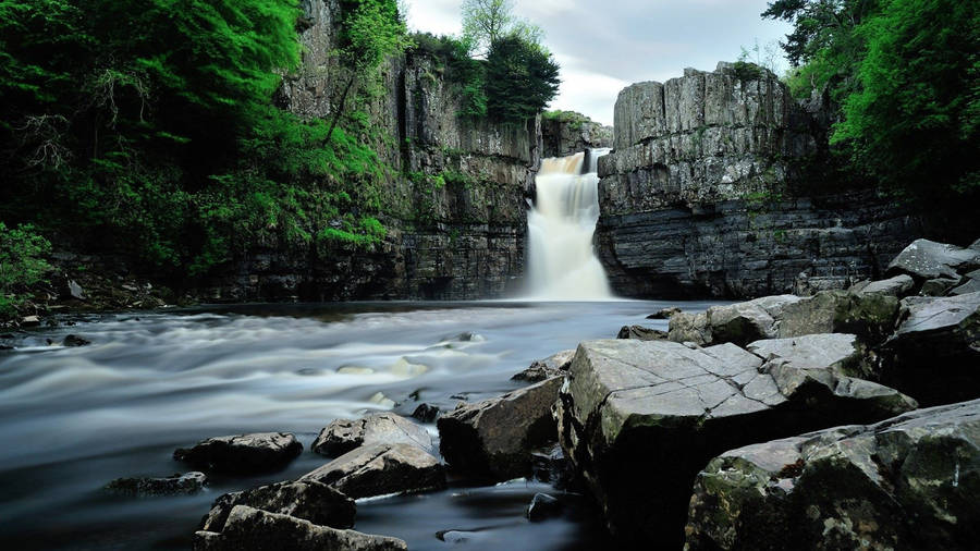 England's High Force Hd Waterfall Wallpaper