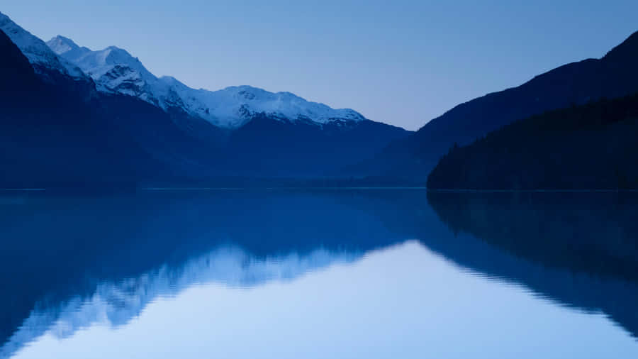 Enjoy The Beauty Of The Natural Landscape Wallpaper