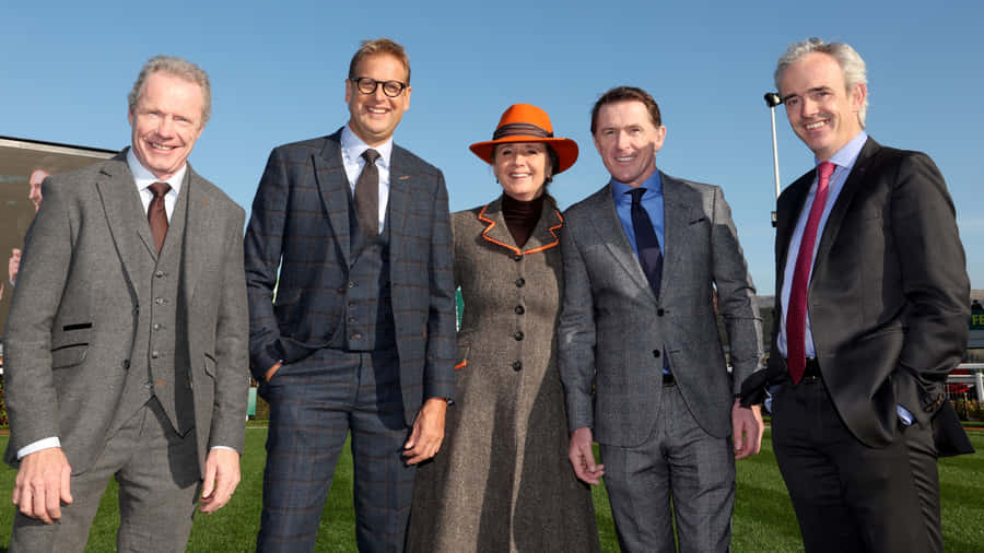 Exciting Horse Race At The Cheltenham Festival Wallpaper