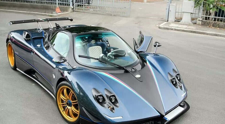 Exclusive Pagani Zonda Tricolore In Action Wallpaper