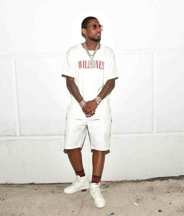 Fabolousin White Outfit Wallpaper