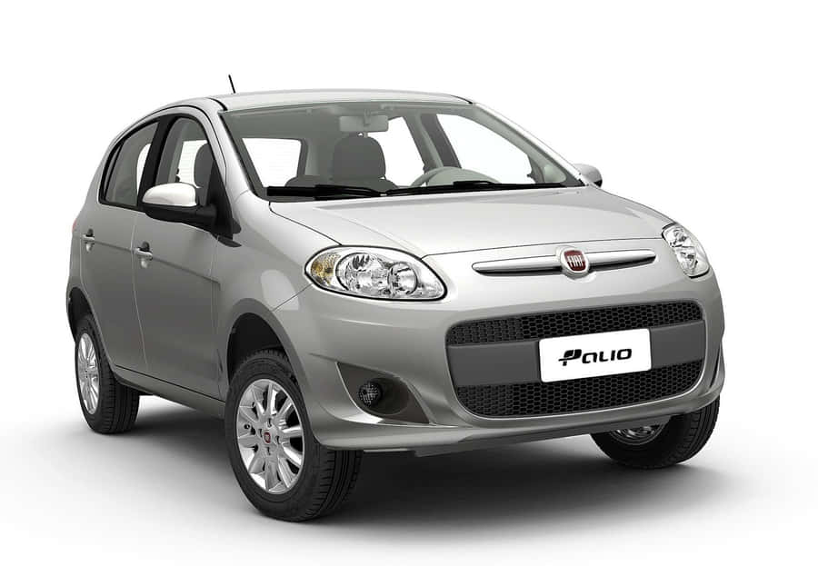 Fiat Palio Speeding On The Road Wallpaper