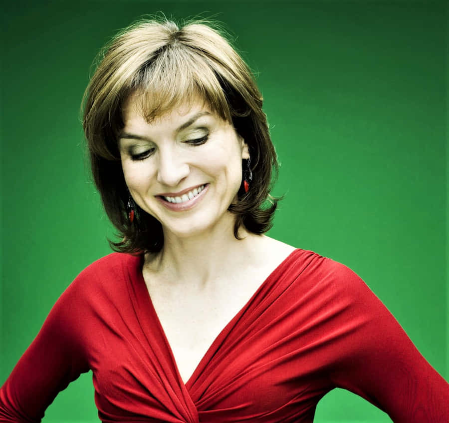 Fiona Bruce Smiling And Confident Wallpaper