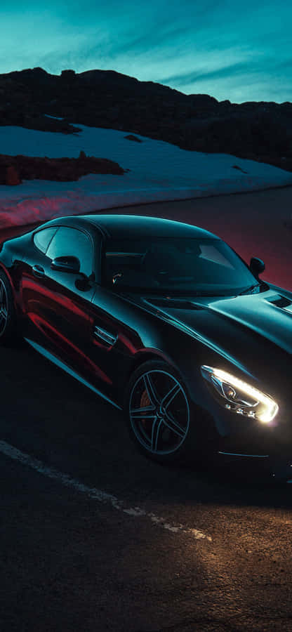 Flashing Through Town In Style Wallpaper